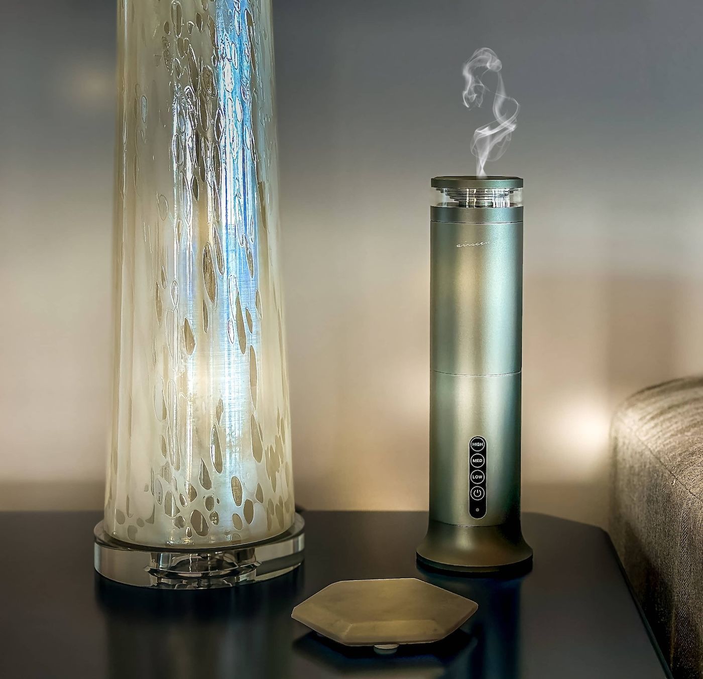 Waterless essential oil diffuser